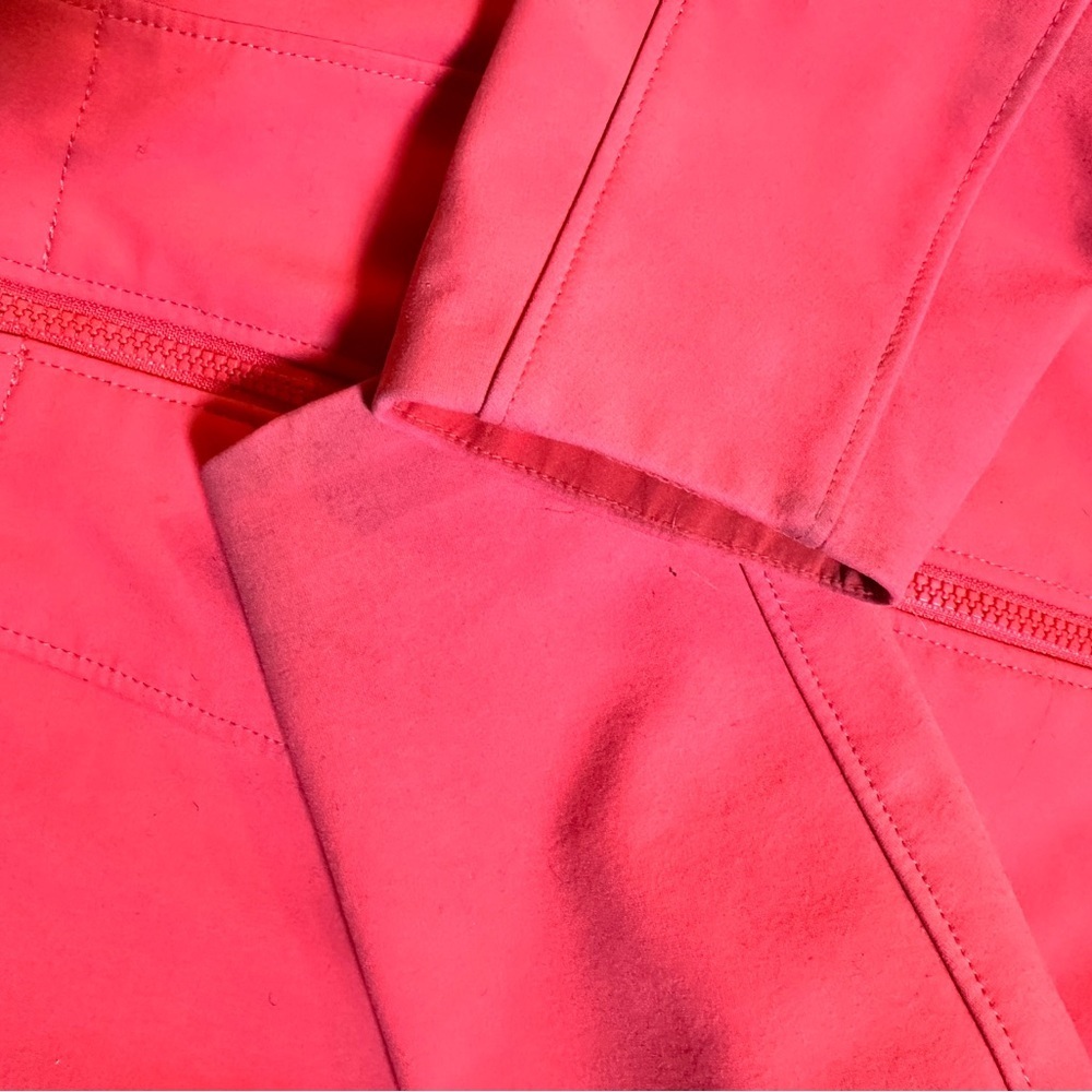 The North Face Women’s Jet Hooded Softshell Jacket - Women's Coral/Pink - Picture 6 of 8
